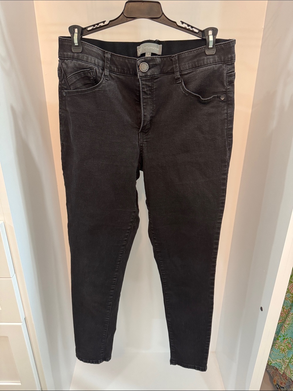 Wit & Wisdom Black Skinny Jeans